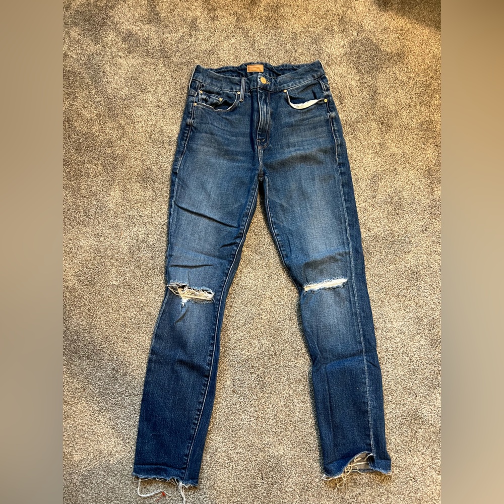 Mother Jeans- High Waisted “The Looker” Ankle Fray